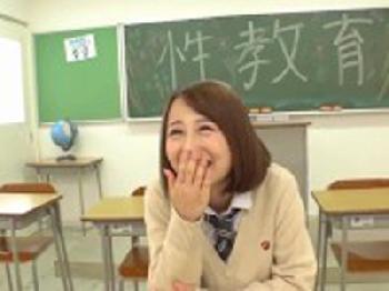 吹奏楽部の教育の一環でとしてぶっかけ教室ファック女子校生美少女パイパン顔射のエロ動画