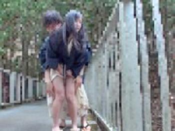 しっぽりとした田舎の温泉街で本能のままラブラブ濃密性交美少女ロリパイパンのエロ動画