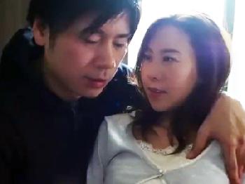 『これで最後にして‥』そう言いながらもイケナイ密通ファックの快感から逃れられない若奥様お姉さん痴女人妻のエロ動画