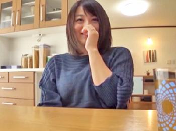 「絶対ヒミツだよ？」27歳若奥様が甥っ子と近親パコ巨乳人妻近親相姦のエロ動画