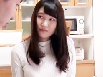 『私でマスターベーションしてたんでしょ？』巨乳の若奥様のマスターベーションを見ちゃった青年が馬乗りで犯される痴女人妻のエロ動...