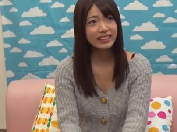 「入っちゃった」ナンパ素朴かわいい女子大生に筆おろし依頼したら超淫乱だったW素人美少女童貞中出しのエロ動画