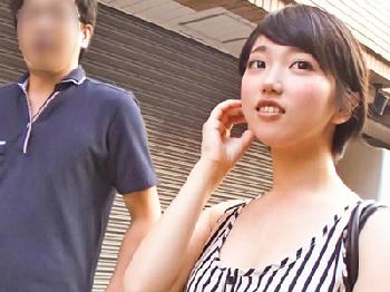 友人男女に声をかけて賞金付きHなゲームを申し込み巨乳素人お姉さんナンパのエロ動画