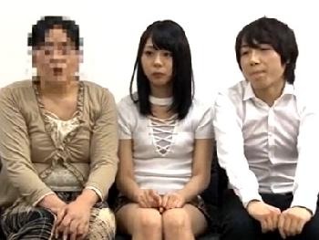 シングル家庭のお悩み解決！かあちゃんの見ていないところで優しいお姉ちゃんと禁断姦淫素人お姉さん近親相姦のエロ動画