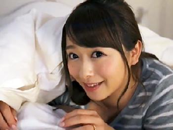 母性フェロモンがムンムンのムチムチボディの巨乳母親に赤ちゃんプレイで生中出し人妻手コキ近親相姦のエロ動画