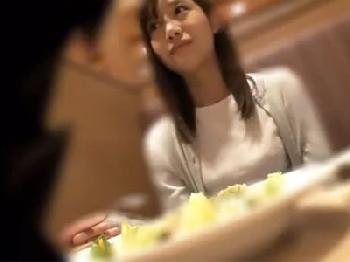 ナンパで捕まえた素人美形お姉さんを家に連れ込み→ハメ撮り成功美少女のエロ動画