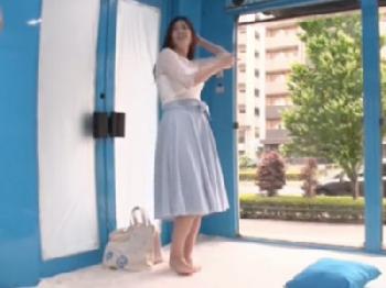 ガチアスリートな素人女子大生娘をマジックミラー号に連れ込み→有無を言わさず巨大ペニスハメ！巨乳美少女痴女ハメ撮りナンパのエロ...