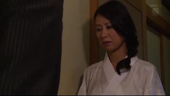 緊縛拘束調教された奥さんが蝋を垂らされビクンビクン痙攣→イチモツ懇願巨乳痴女人妻熟女顔射のエロ動画