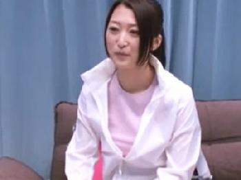 『もういいです~!』エロマッサージを拒否した美人母ちゃんがスタッフに説得され続行した結果巨乳人妻のエロ動画