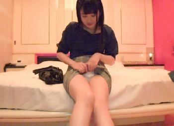 パン屋でアルバイトしてるランジェリー売りの素人娘をリピートして男性器漬けにしてみたW美少女ハメ撮りのエロ動画