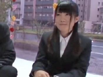 お金欲しさにカメラの前で会社の上司とセックスしちゃったOLのさん素人お姉さんのエロ動画