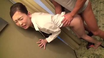 女性に慣れていない男子を優しく相手をしてあげるCAさん素人お姉さんフェラパイパン中出しのエロ動画