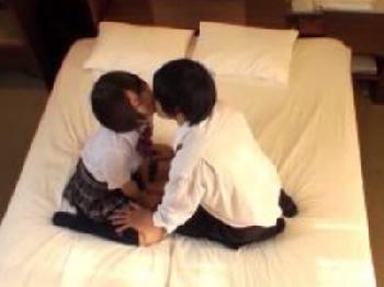 あのビッグダディが完全監修！素人女子校生が濃密に絡み合うラブラブ性行為！美少女痴女盗撮のエロ動画