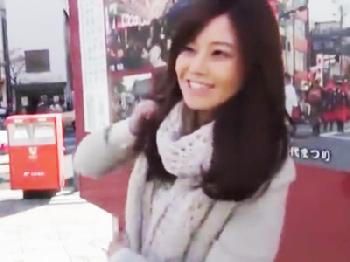 美人な素人主婦が不貞旅行！色欲が爆発して濃密ファックで絶頂しまくり人妻ハメ撮りのエロ動画