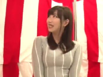 「ぁぁ…イっちゃいそうッ」21歳専門学生が電マチャレンジに挑戦W素人お姉さん潮吹きのエロ動画