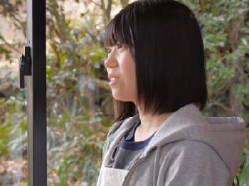 静岡育ちの19歳！看護学校に通う田舎童顔がデビュー作でアヘ顔イキ！素人美少女のエロ動画