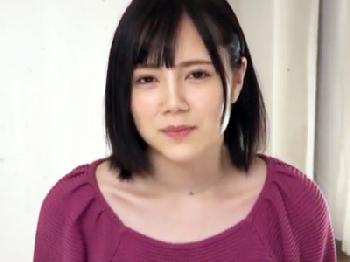 透明感溢れる美しい顔がドロドロの濃密精液で汚されていくぶっかけファック巨乳美少女顔射フェラ3Pのエロ動画