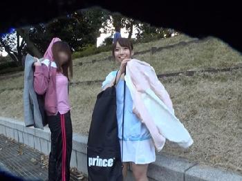 大学に潜入して見つけた奇跡の素人女子大生が男たちに騙されJAVデビュー巨乳美少女ロリハメ撮りデビュー作のエロ動画