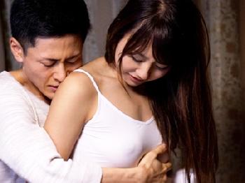 めちゃんこ可愛い憧れの義姉さんの無防備な風呂上り透け乳首に理性ぶっとび！巨乳美少女お姉さん痴女人妻河南実里のエロ動画