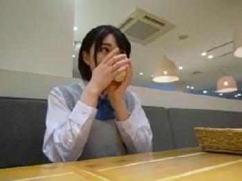 『円光とは怖くてしないもん…♡』初めて円光ハメ撮りした純情女子校生の生姦撮り素人美少女ロリのエロ動画