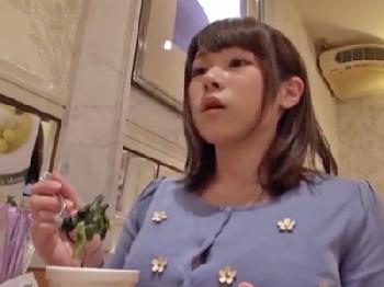 出会い系で釣った18歳の巨乳素人→その日のうちにホテルハメ撮りキタ━(゚∀゚)━!!ナンパのエロ動画