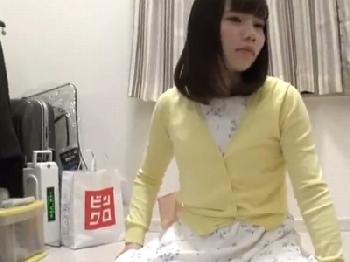 メガネのムッツリ地味娘がマッチョお兄さんに性的興奮して相互オナニーでおまんこ舐めで何度もイッて快感オーガズム堕ちW中出しのエ...