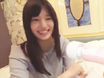 「温泉と乳房どっちが好き？」Gカップ彼女と温泉旅行でベタベタFUCK三昧W巨乳美少女顔射ハメ撮りのエロ動画