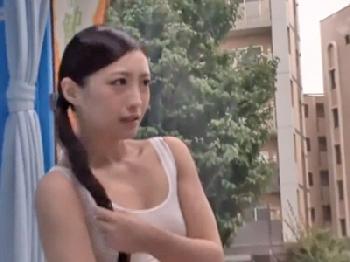マジックミラー号でお尻の穴を大開発されてしまう素人主婦巨乳人妻アナルのエロ動画