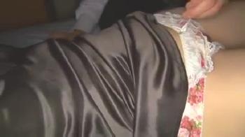 素人娘を複数人連れ込み→男根スケッチさせて中出しセックスお姉さん乱交のエロ動画