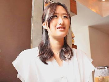 夜な夜なJAVで自分を慰める八王子の奥様がデビュー素人人妻3Pデビュー作のエロ動画