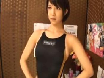 『いやああぁッ』美形少女アスリートが冷酷マッサージ師に強制的に犯される巨乳美少女水着盗撮のエロ動画