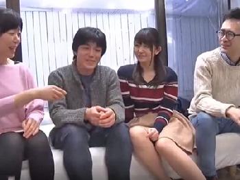 「なんで中に出すのぉ？」弟のために擬似SEX→欲情しだして中出し交尾素人お姉さん童貞近親相姦のエロ動画