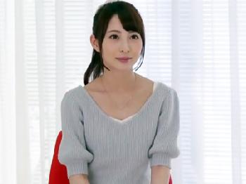 青山でナンパした神カワ美形少女の爽やかなフェラチオで絶頂射精！素人美少女痴女手コキデビュー作のエロ動画