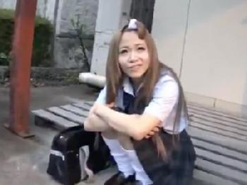 「じゃあサクッっとイチゴーで」SNSで知り合ったギャル女子校生と中出し援助交際パコ！素人美少女ハメ撮りフェラ露出のエロ動画