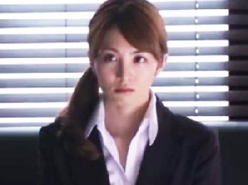 結婚を控えた美しい女性教師が弱みを握られて同僚と生徒に襲われ終わらない輪姦地獄に号泣女教師顔射ぶっかけレイプ乱交のエロ動画