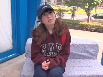 「絶対違ううぅ！」チェリーボーイを装うヤリチンに激ピスされて本気イキ晒しちゃった美形少女素人美少女中出しのエロ動画