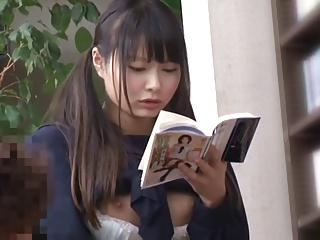 本屋でこっそり強姦される大人しそうな女子校生美少女レイプ相沢れおな咲田ありな百田まゆかのエロ動画