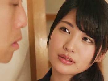 元カノが改めてみると超かわいい→嫁の隣の部屋で大胆浮気Wお姉さん痴女顔射のエロ動画