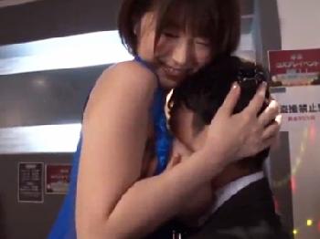 「大丈夫だよっ！」甘えたなおっパブ嬢が生姦をあっさりOK巨乳お姉さん痴女のエロ動画