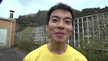 上原亜衣が所構わずデカパイ振り乱し中出し大乱交巨乳美少女痴女露出のエロ動画