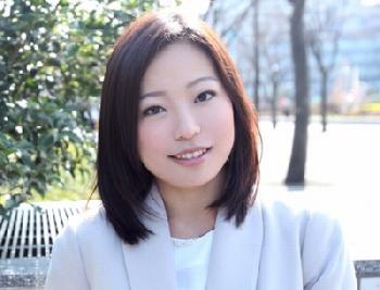 26歳の妖艶な雰囲気を醸し出す奥様が…淫らな騎乗位で快楽を得る！素人人妻ハメ撮りのエロ動画