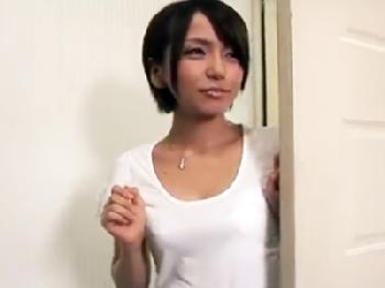 インポの夫にうんざりした美人な若お母ちゃんが連れ子のイチモツに溺れる寝取られ近視パコ巨乳人妻顔射近親相姦のエロ動画