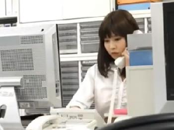 童顔顔の美形少女OLが仕事終わりの激ハメで息も絶え絶えにアクメまくり美少女ロリぶっかけのエロ動画