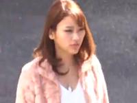 性感エステでエビ反りになりながら感じまくる若菜奈央お姉さん人妻3Pマッサージのエロ動画