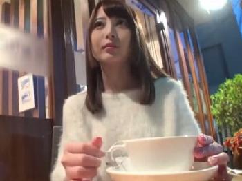 ご飯奢ってナンパした素人さんを勢いでアダルトビデオ出演させることに成功美少女のエロ動画