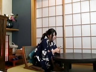 温泉旅行で一人Hしてたとこを旅館の人に見られ婦女暴行される上原亜衣巨乳お姉さん痴女中出しイラマチオレイプオナニーのエロ動画