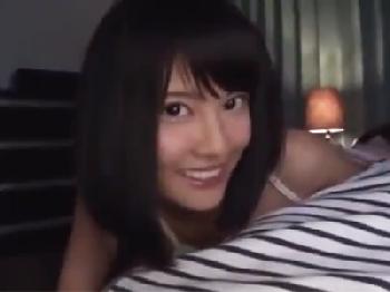 『まだ逝っちゃ嫌っ!我慢してっ‥』ぱっちりお目目の巨大オッパイ娘が扱いてきちゃって我慢限界パコ巨乳美少女ハメ撮り松岡ちなのエ...