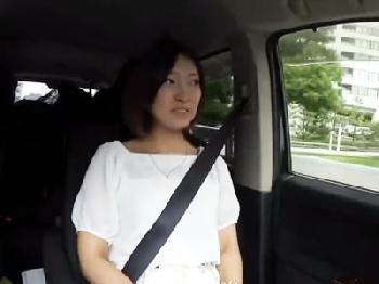 初出演からドエロい絶叫イキを披露してくれた素人お姉さんに連続射精！痴女中出し顔射ハメ撮りのエロ動画