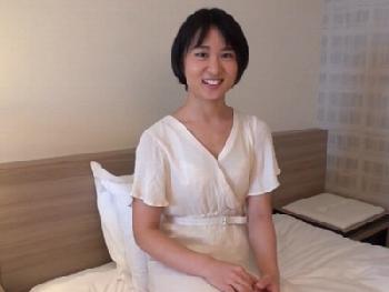 滋賀から上京したばかりの無垢な素人さんが簡単にナンパ挿入される一部始終ハメ撮りのエロ動画