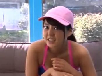 日焼け跡が生々しいスポーティ娘がマジックミラー号で本気パコされて褐色肌にザーメンぶっかけ素人美少女お姉さんのエロ動画